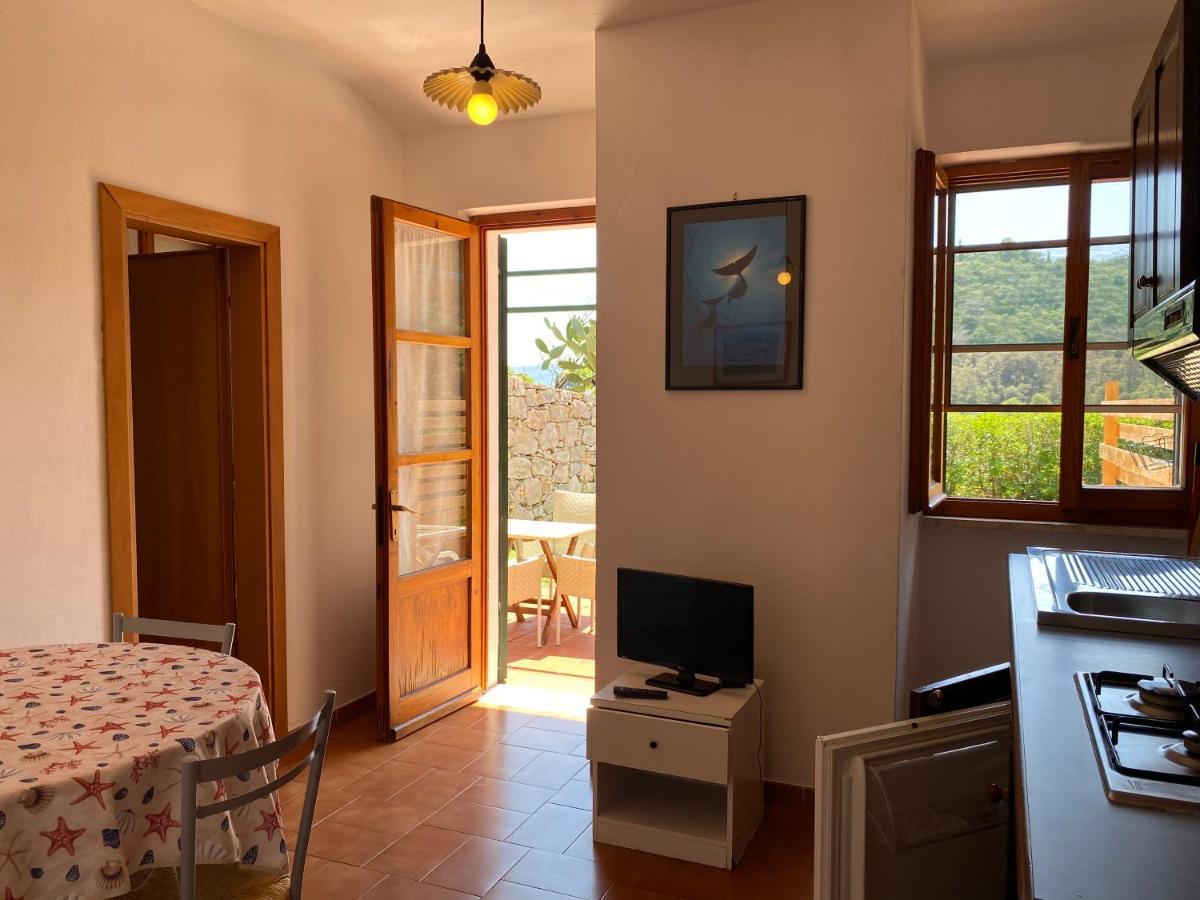 Ferienwohnung Parco Delle Ginestre Portoferraio Exterior foto