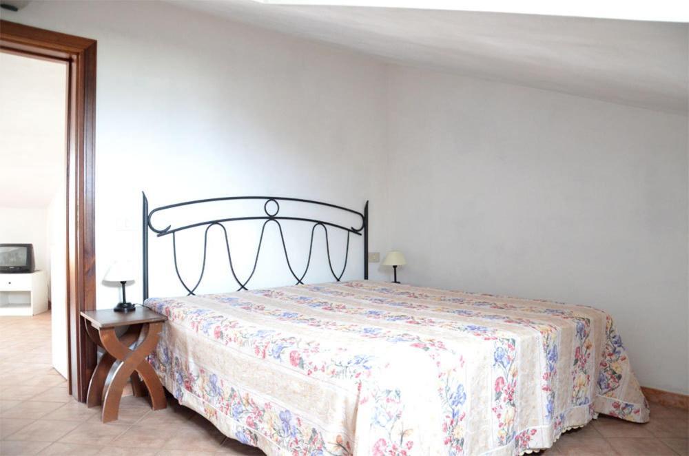 Ferienwohnung Parco Delle Ginestre Portoferraio Zimmer foto