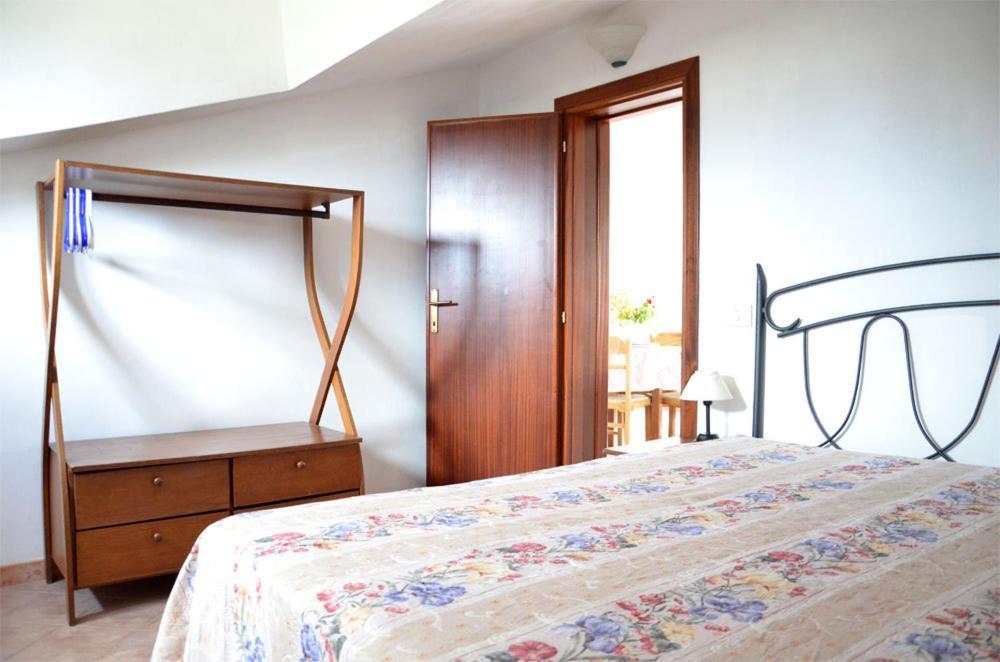 Ferienwohnung Parco Delle Ginestre Portoferraio Zimmer foto