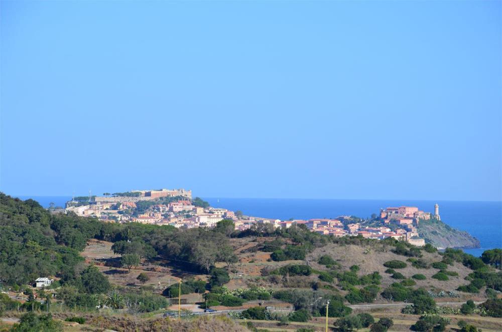 Ferienwohnung Parco Delle Ginestre Portoferraio Exterior foto